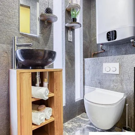 Escalade Romantique 5 Min De Paris Apartment